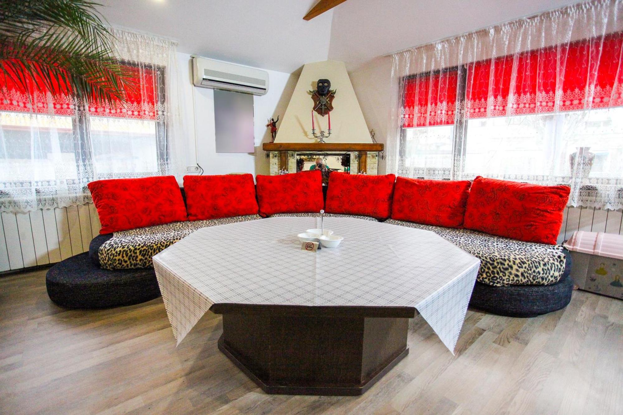 Studio Madi - Close To Beach Constanţa Exteriör bild
